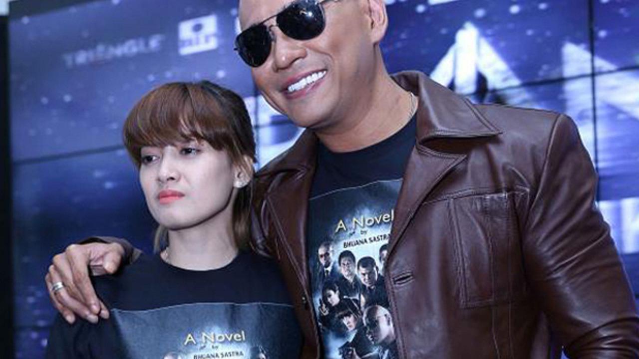 [Bintang] Deddy Corbuzier-Chika Jessica