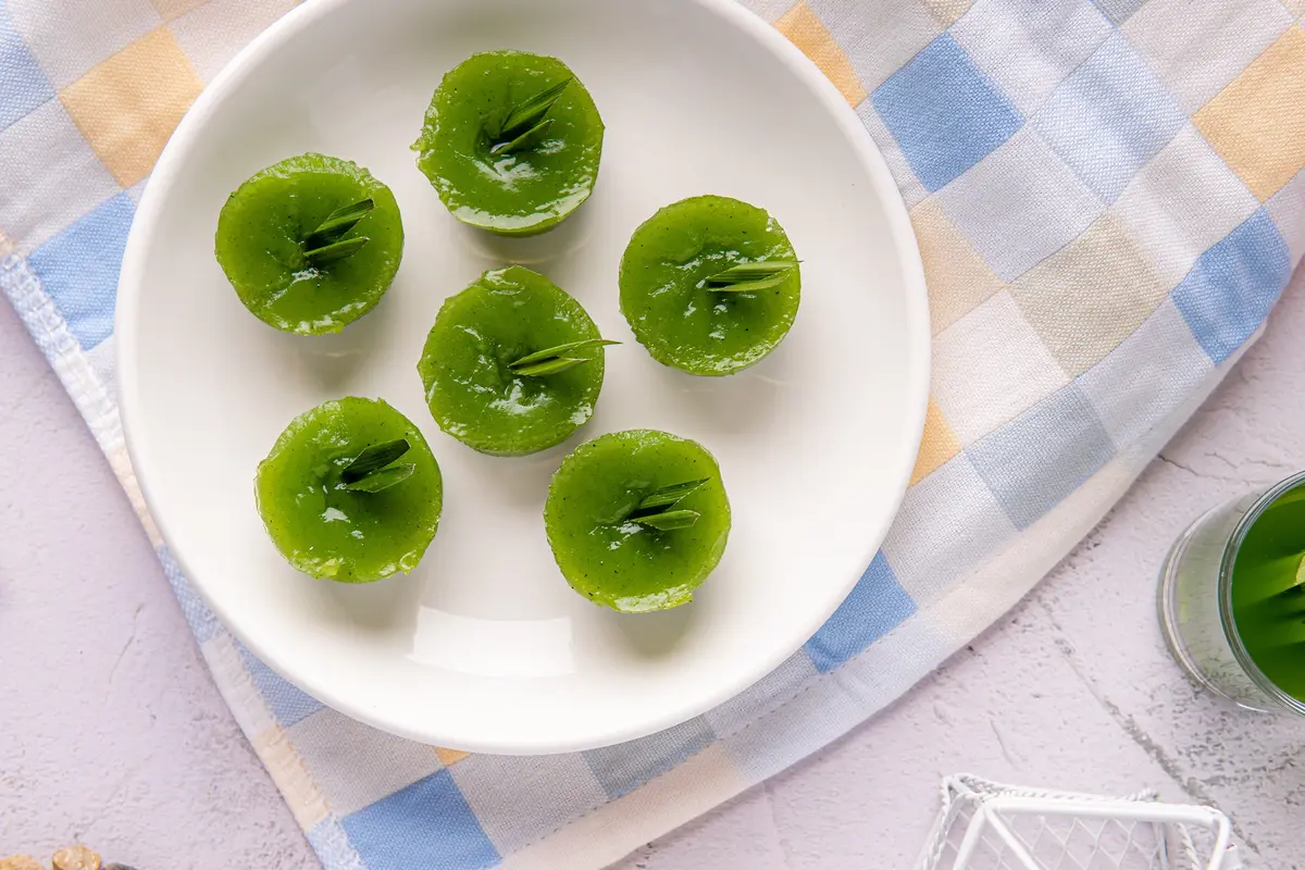 kue ijo kukus