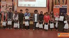 Mahasiswa UNPAD antusias mengikuti kuis di Workshop Citizen6. Merekalah Pemenangnya. (Pengirim: Adi Permadi)