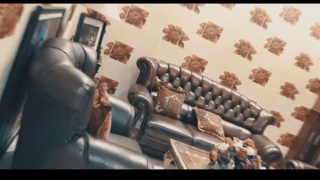 Potret Rumah Al Ghazali Berkonsep Industrial (sumber: YouTube/Verrel Bramasta)