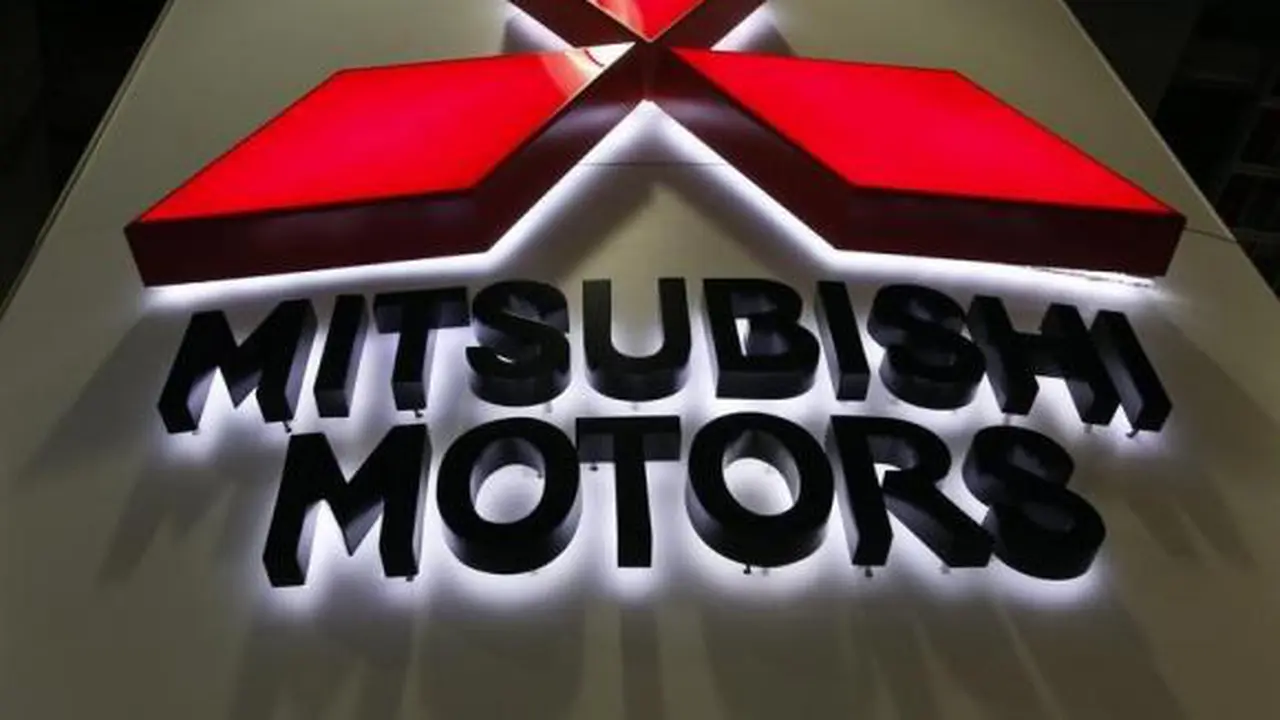 Masalah Airbag, Mitsubishi Lancer Ditraik