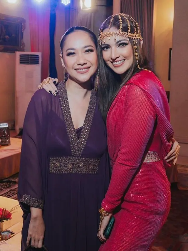 Nia Ramadhani dalam acara Arabian Night (Instagram/ramadhaniabakrie)