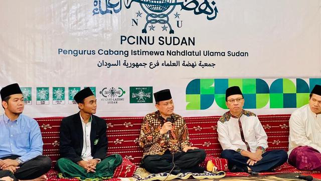 Dubes Sunarko pada Senin (3/4) mengunjungi Sekretariat Pengurus Cabang Istimewa Nahdlatul Ulama Sudan bertempat di Arkaweet, Khartoum. ​