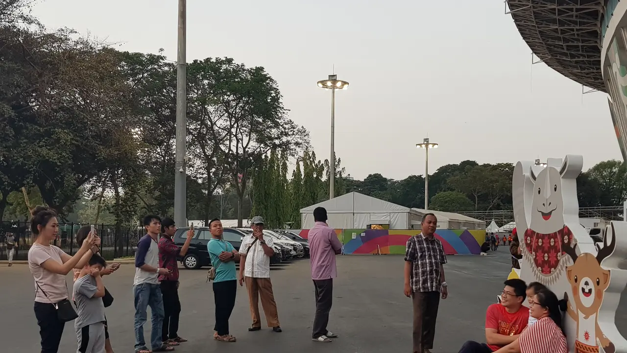 Replika Maskot Asian Games 2018