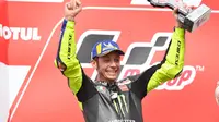 Menangi Duel Lawan Dovi di MotoGP Argentina, Rossi Merasa Muda Lagi