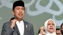 <p>Presiden Joko Widodo atau Jokowi bersama Ibu Negara Iriana saat menghadiri acara satu abad Nahdlatul Ulama (NU) di Sidoarjo, Jawa Timur, Selasa (7/2/2023). Jokowi menilai NU sebagai organisasi Islam terbesar di dunia layak berkontribusi untuk masyarakat internasional. (Biro Pers Istana Kepresidenan/Agus Suparto)</p>