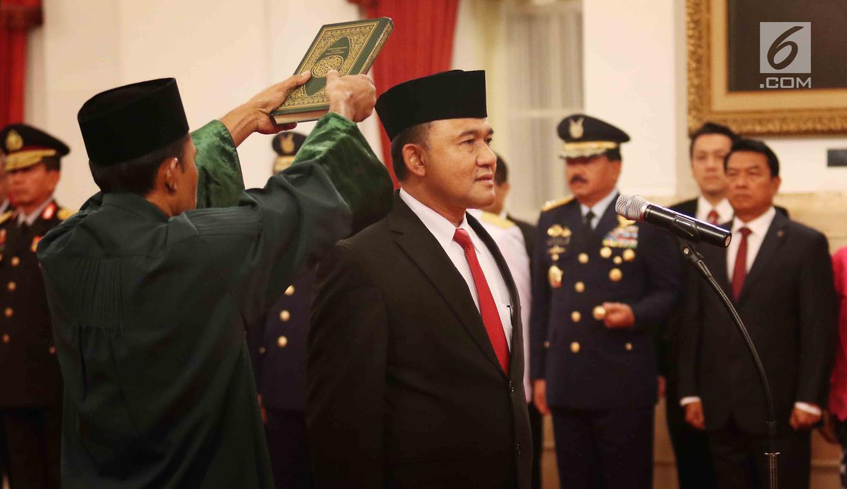 FOTO: Presiden Jokowi Lantik Kepala BNN Pengganti Budi 