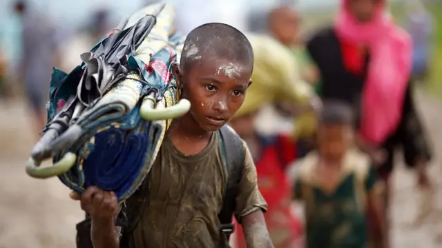 Potret Pilu Bocah Rohingya yang Menyesakkan Dada