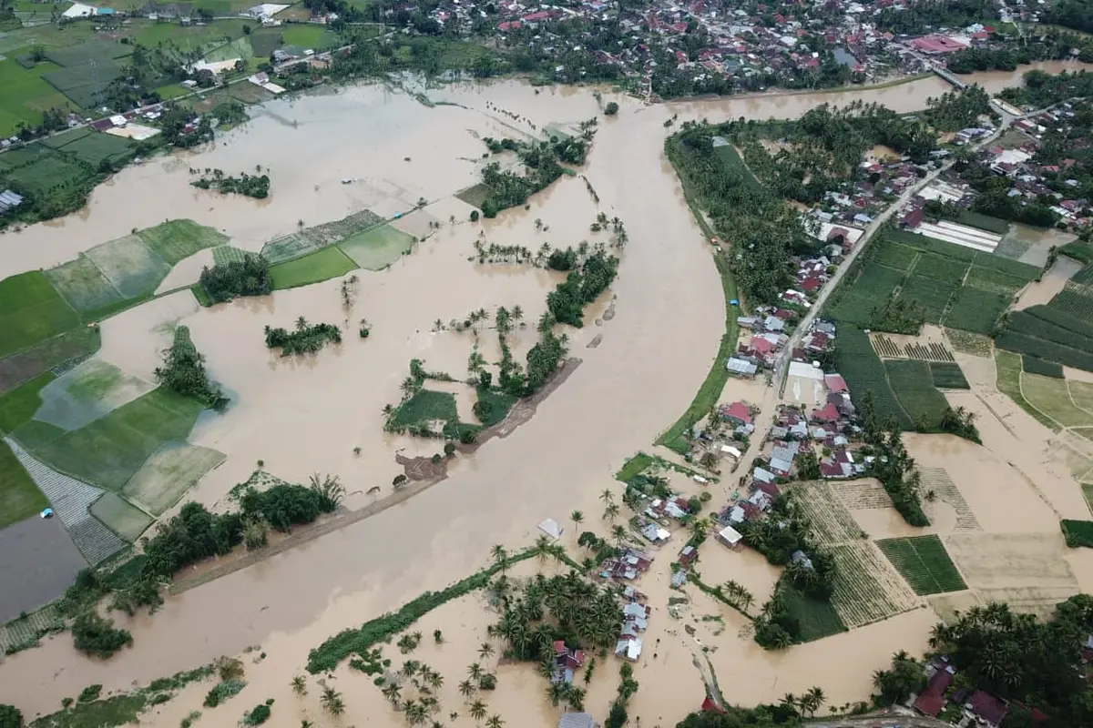 Banjir melanda Kabupaten Limapuluh Kota pada Sabtu 5 September 2020. (Liputan6.co/ Dok BPBD Limapuluh Kota)
