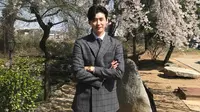 Saat ini Lee Jong Suk sedang sibuk dengan syuting drama pendek terbarunya yang berjudul Hymn of Death. Di tengah kesibukannya, ia menyapa para penggemarnya dengan mengunggah foto di Weibo. (Foto: instagram.com/jongsuk0206)