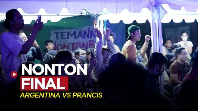 Berita video keseruan menonton laga final Piala Dunia 2022 di tempat main mini soccer, Minggu (18/12/2022) malam hari WIB.