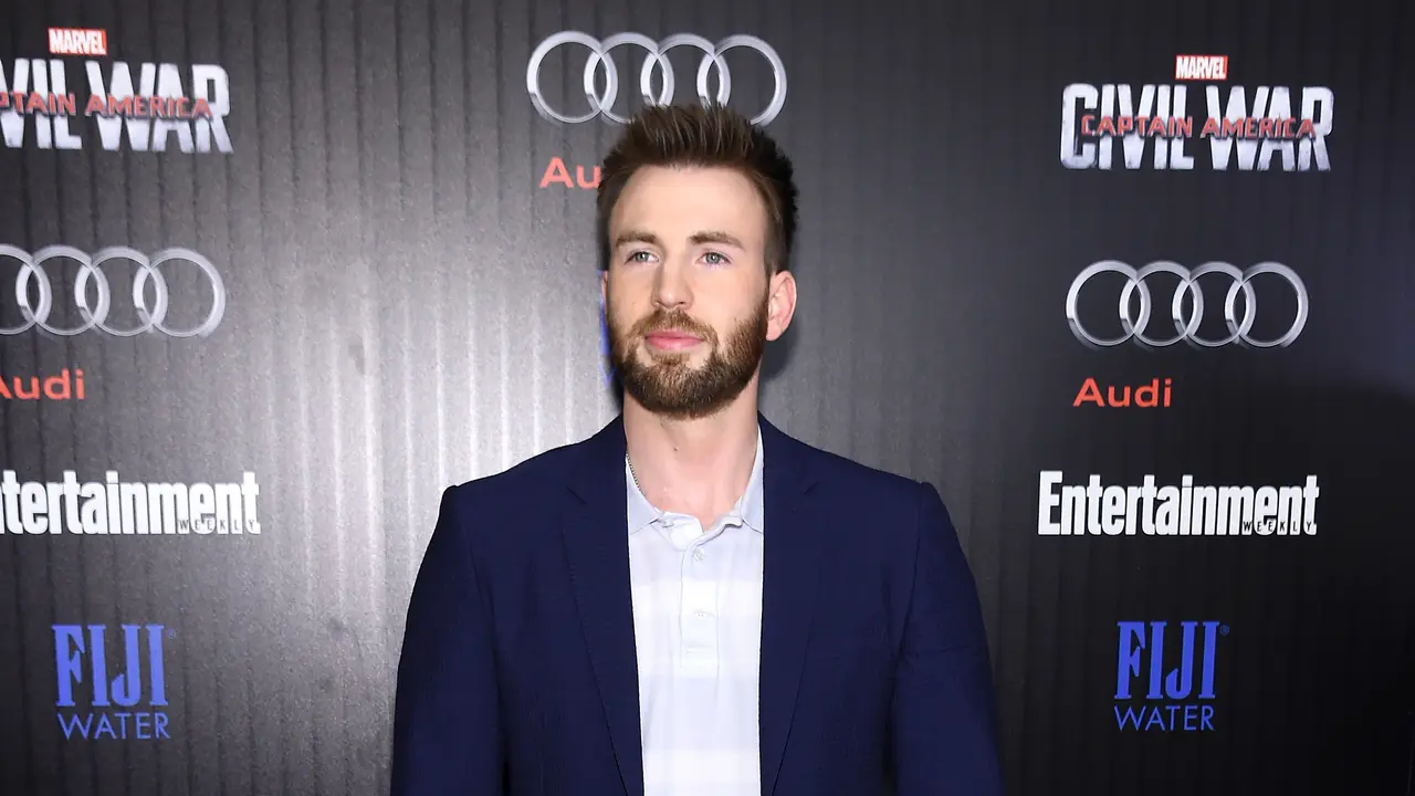 [Bintang] Chris Evans