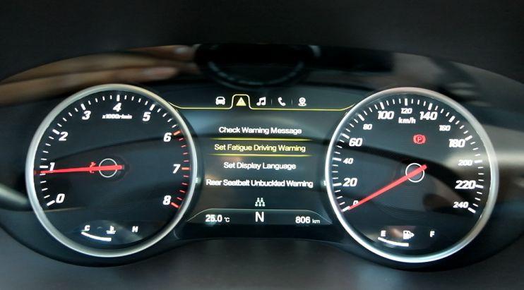 Wuling Cortez 1.8L Lux+ i-AMT. (Septian/Liputan6.com)