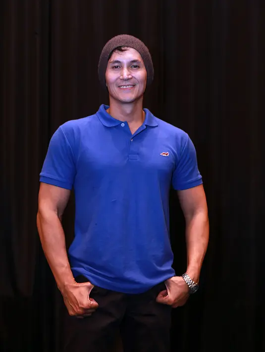 Suami Dewi Rezer ini harus mempertahankan tubuh idealnya. Pasalnya, Marcellino mengalami penurunan berat badan dari 85 kg menjadi 74 kg guna menjaga kostum yang dipakai tidak kebesaran maupun kekecilan. (Wimbarsana/Bintang.com)