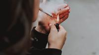 Ilustrasi merokok/credit: pexels.com/lilartsy