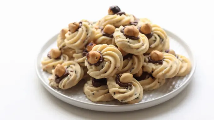 nutella butter cookies