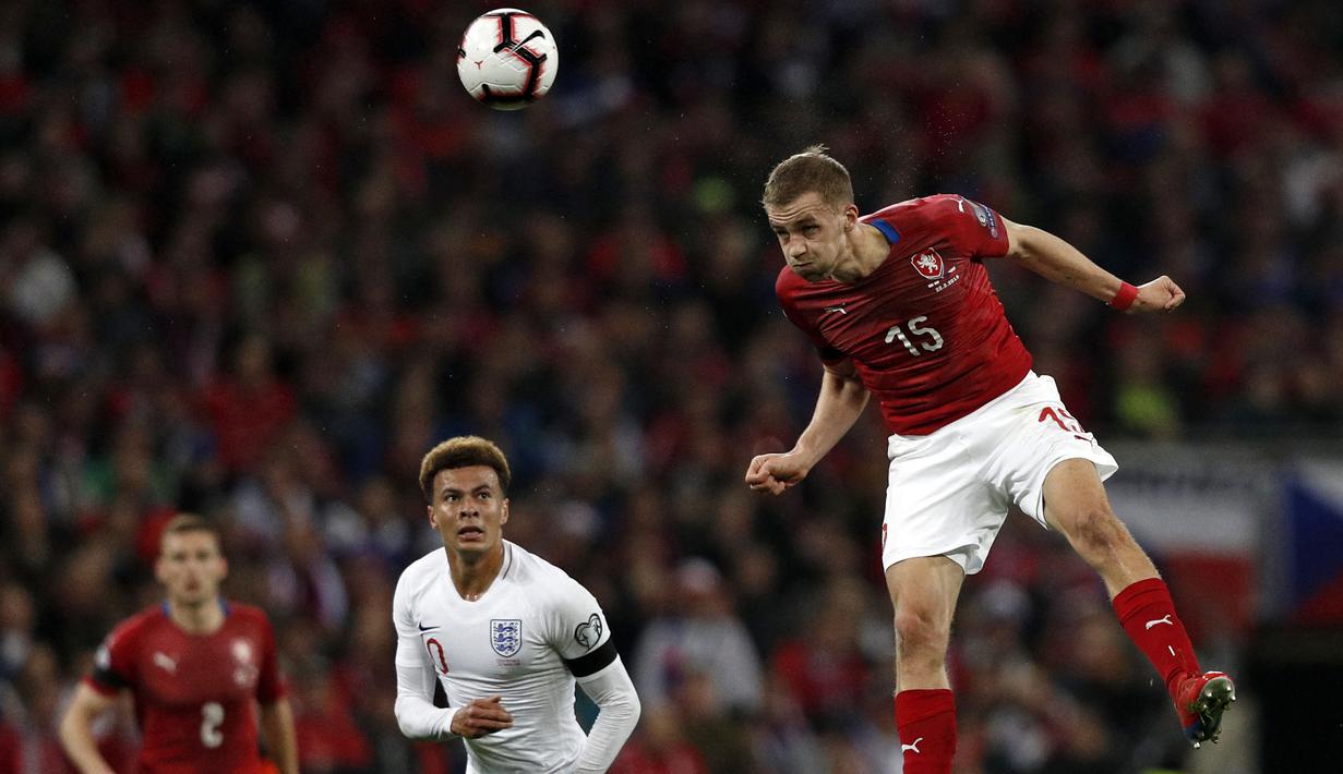 Republik Ceko memang bukan negara unggulan di ajang Euro 2020 ini. Namun dengan sederet pemain ternamanya, tim ini patut diperhitungkan dalam kompetisi akbar Eropa ini. (Foto: AFP/Adrian Dennis)