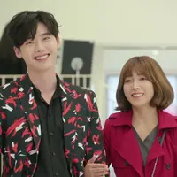 Lee Jong Suk dan Lee Cho Hee di 7 First Kisses. (via YouTube)