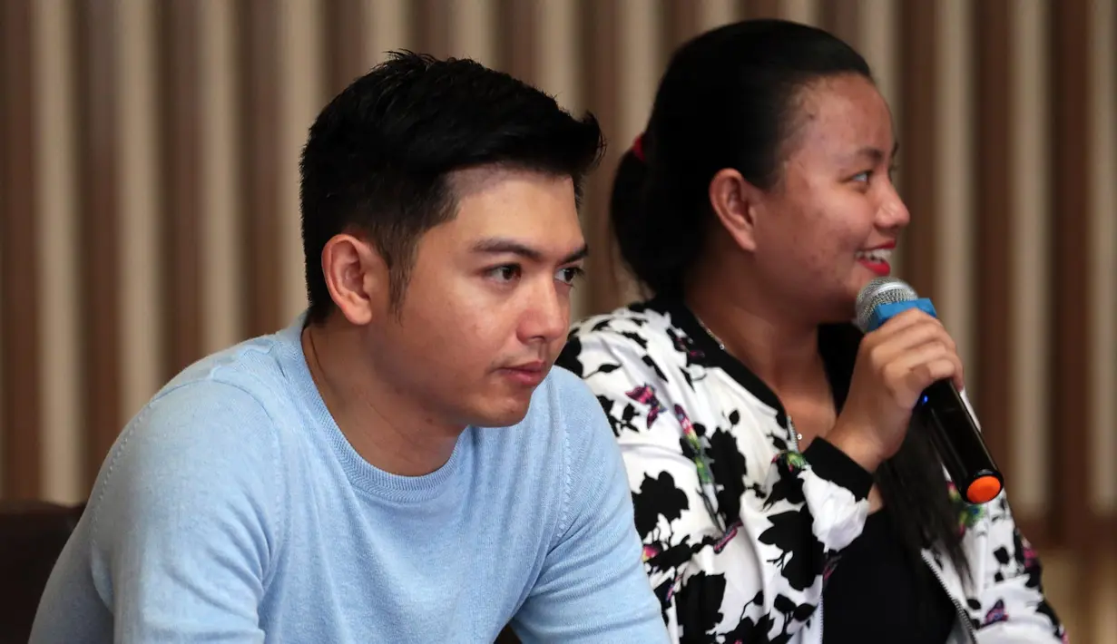 Novel Cockburn Road yang ditulis Nicky Tirta ini mengisahkan perjalanan seorang laki-laki yang bernama Juna. Lelaki ini berusaha mencari cinta sejatinya bahkan sampai ke negeri Kanguru, Australia. (Deki Prayoga/Bintang.com)