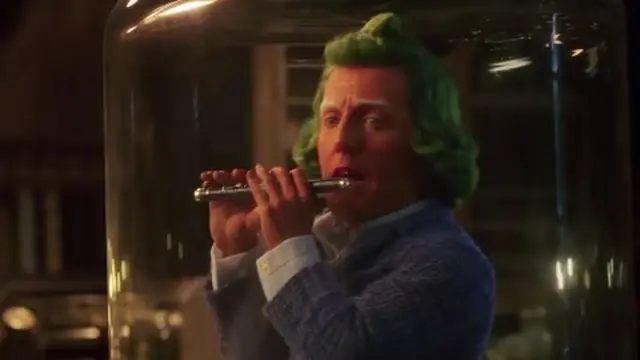 Butuh Uang, Hugh Grant Mengaku Tak Suka Jadi Oompa Loompa di Film Wonka
