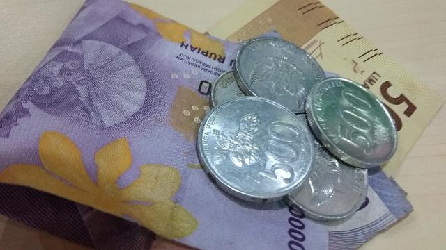 Terkeren 11+ Gambar Lucu Orang Pegang Uang
