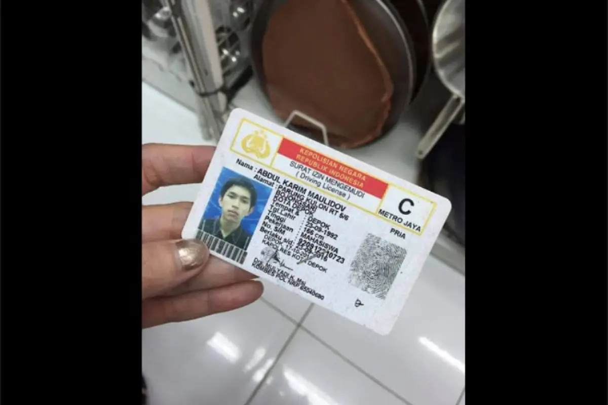 Identitas Pegawai Tian Liong yang Pasang Kamera di Toilet Beredar