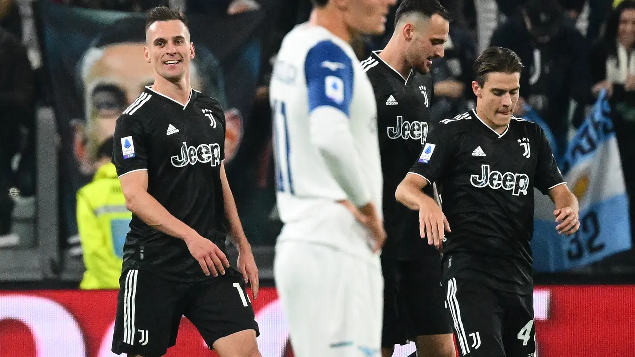 Pertemuan pertama Juventus dengan Lazio di Liga Italia Serie A 2022/2023