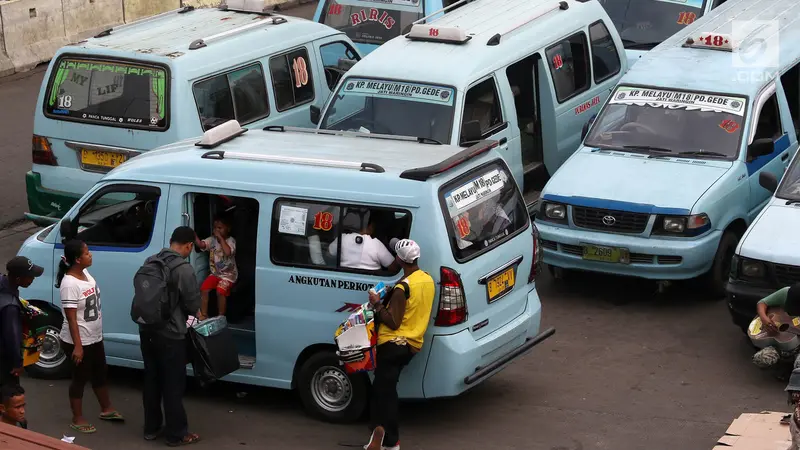 Februari 2018, Semua Angkot Ditargetkan Ber-AC