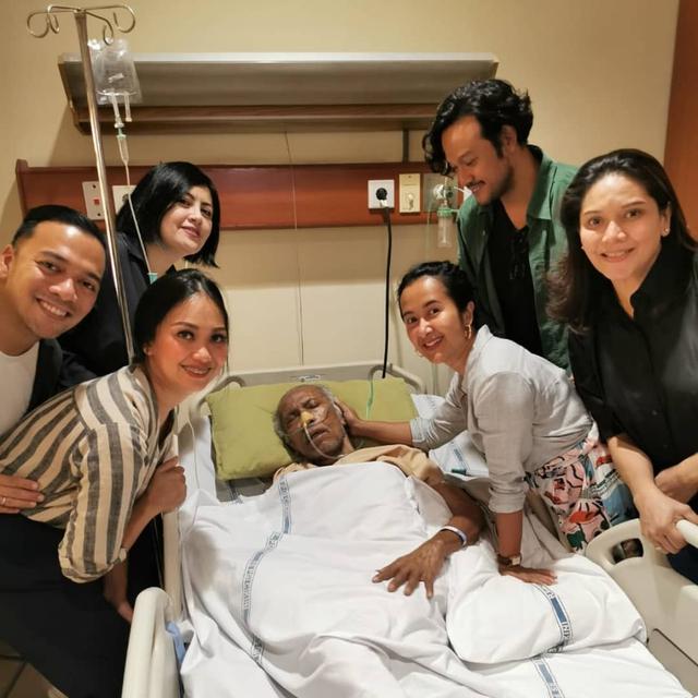 Chris Pattikawa Meninggal Ini 6 Kiprahnya Di Dunia Seni Showbiz Liputan6 Com