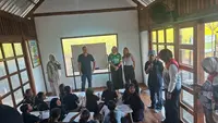 Pertamina Patra Niaga Dukung Sekolah Alam Anak Pesisir di Lombok Barat