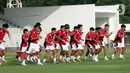 Tim Nasional (Timnas) Indonesia U-23 menggelar sesi latihan terbuka di Stadion Madya, Kompleks Gelora Bung Karno, Senayan, Jakarta, pada Senin (23/6/2025) petang. (Liputan6.com/Helmi Fithriansyah)