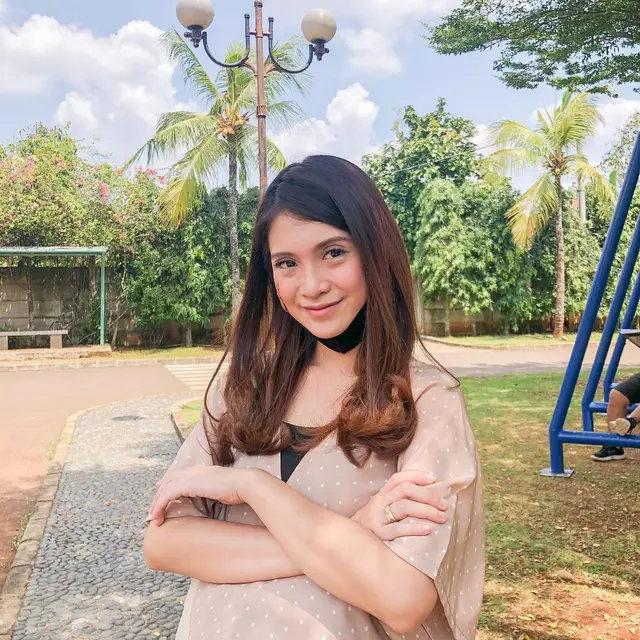 ilustrasi potret Vinessa Ladiatry Lileka, aktris FTV Suara Hati Istri yang Imut dan Awet Muda/@vinessainez