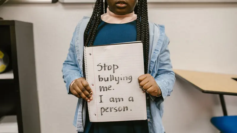 Edukasi tentang bullying kepada anak
