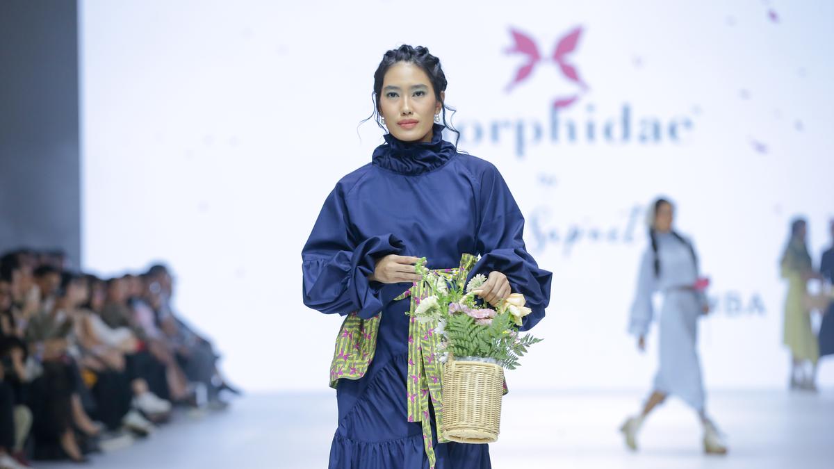 Koleksi Terbaru EMBA Group di Jakarta Fashion Week 2025, Perpaduan Gaya dan Inovasi