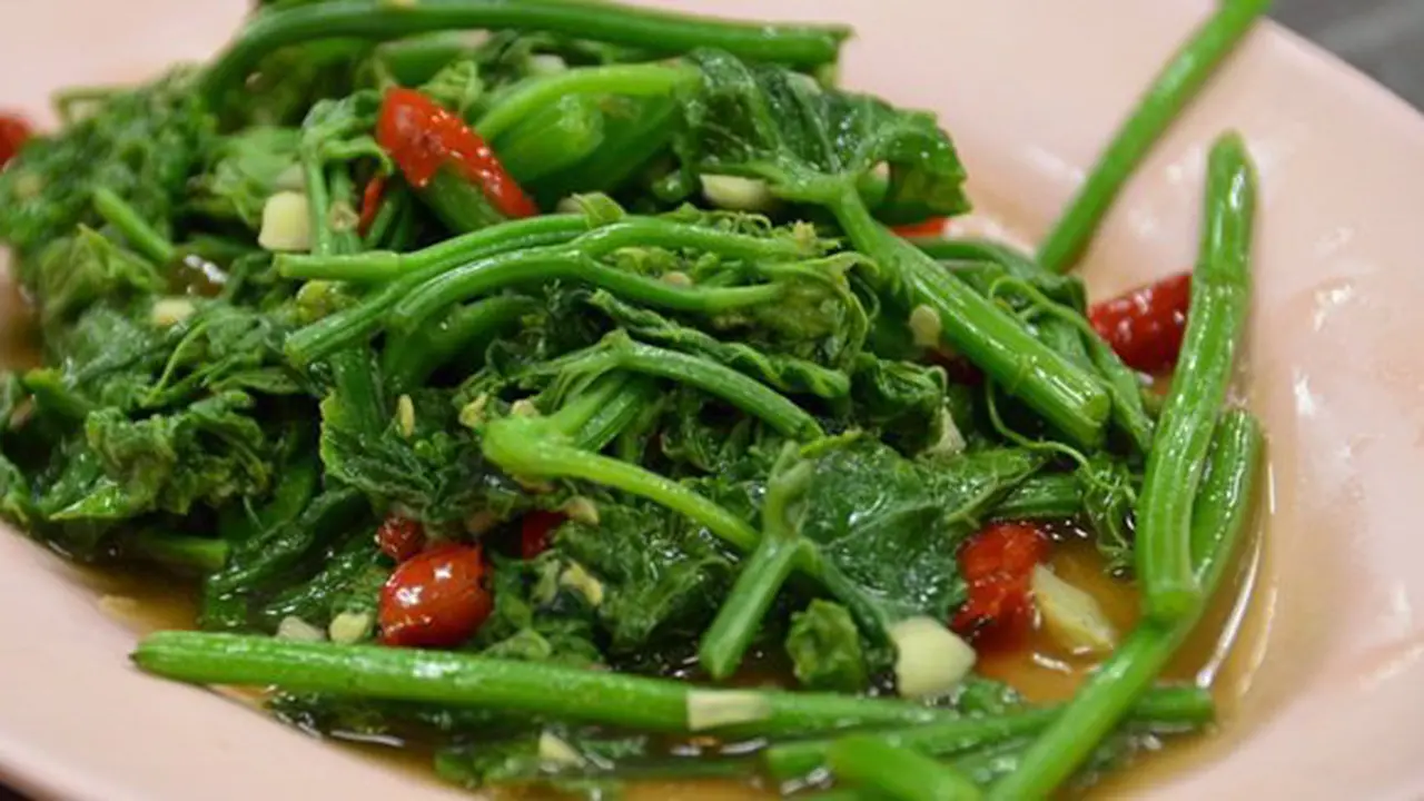 Resep tumis daun labu/copyright Flickr.com