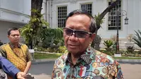 Menteri Koordinator Bidang Politik, Hukum, dan Keamanan Mahfud MD mengungkapkan, Menteri Pertanian Syahrul Yasin Limpo sudah berstatus tersangka korupsi. (Merdeka).