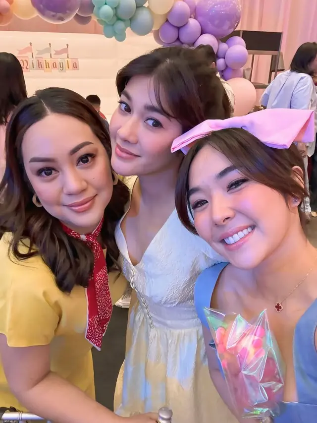 OOTD Geng Cendol Hadir di Ulang Tahun Putri dr.Feni. [@gisel_la]