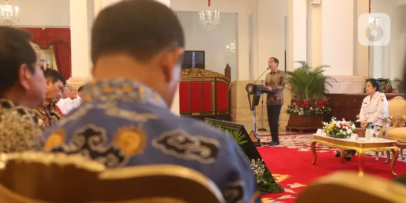 Bersama Megawati, Jokowi Beri Arahan Pembumian Pancasila