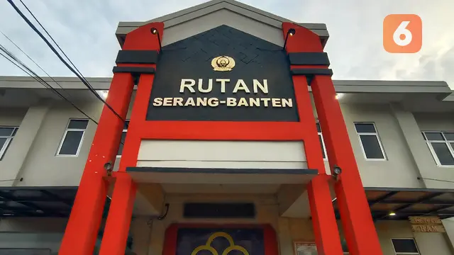 Bangunan Rutan Klas IIB Serang di Kota Serang, Banten, Peninggalan Kolonialisme di Tahun 1885. (Kamis, 27/10/2022). (Liputan6.com/Yandhi Deslatama).