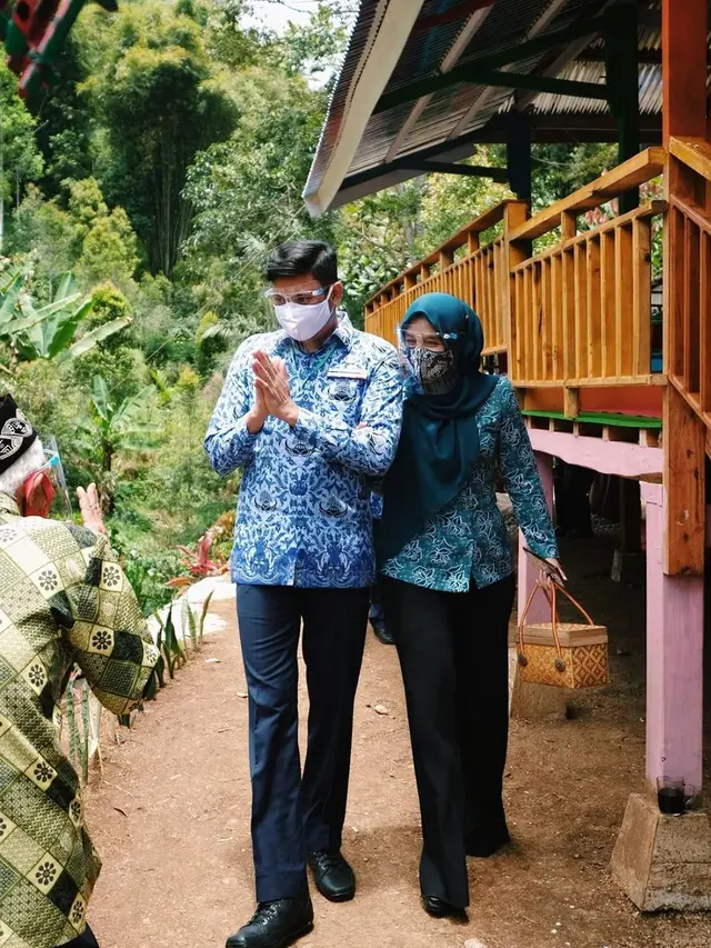 Potret Terbaru Priska 'Idol' Kini Jadi Istri Bupati. (Sumber: Instagram/priskaparamita)