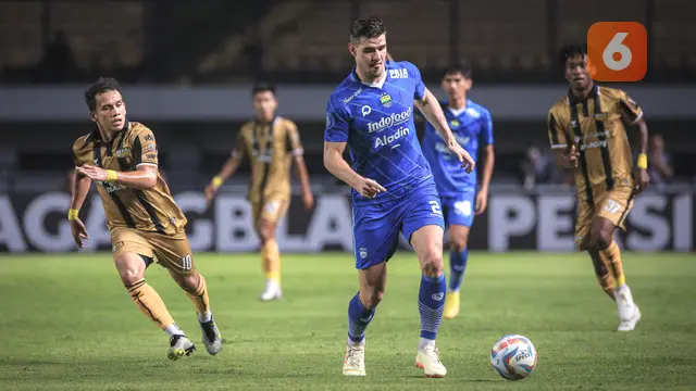Persib Bandung vs Dewa United - BRI Liga 1 2023/2024