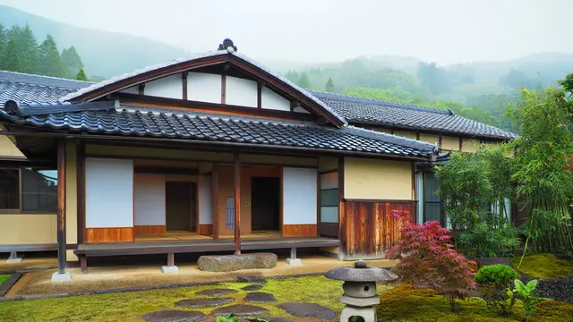 Model Rumah Sederhana dengan Suasana Tenang Pedesaan Cocok untuk Slow Living Lansia (AI)
