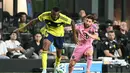 Duel Inter Miami vs Nashville merupakan laga pertama babak playoff MLS dalam format best of three Eastern Conference. (Chandan Khanna/AFP)