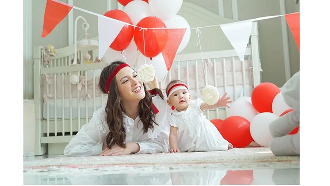 7 Potret Shandy Aulia Ajak Baby Claire Rayakan HUT RI ke-75, Seru Banget