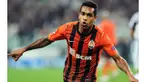 Video gol Alex Teixeira penyerang Jiangsu Suning langsung menggebrak di laga debutnya melawan Shandong Luneng. Teixiera asal Brasil sempat menjadi incaran Liverpool musim ini.