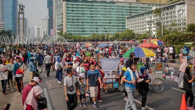 Semrawut, PKL Ganggu Aktivitas Pengunjung CFD
