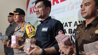Barang bukti diduga untuk politik uang yang pernah disita Bawaslu di Riau. (Liputan6.com/M Syukur)