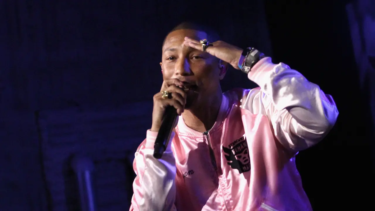 [Bintang] Pharrell Williams