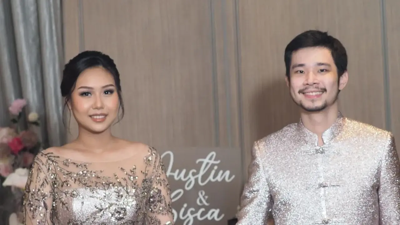 6 Momen Lamaran Tingjing Jess No Limit dan Sisca Kohl, Penuh Bahagia