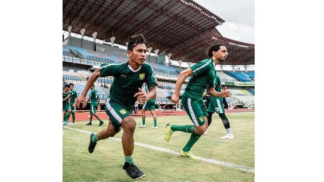 Kembali Terlihat di Persebaya, Ini 5 Potret Latihan Osvaldo Haay